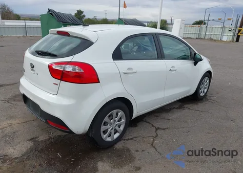 2015 Kia Rio Lx z USA, uszkodzony, nr VIN KNADM5A32F6440610